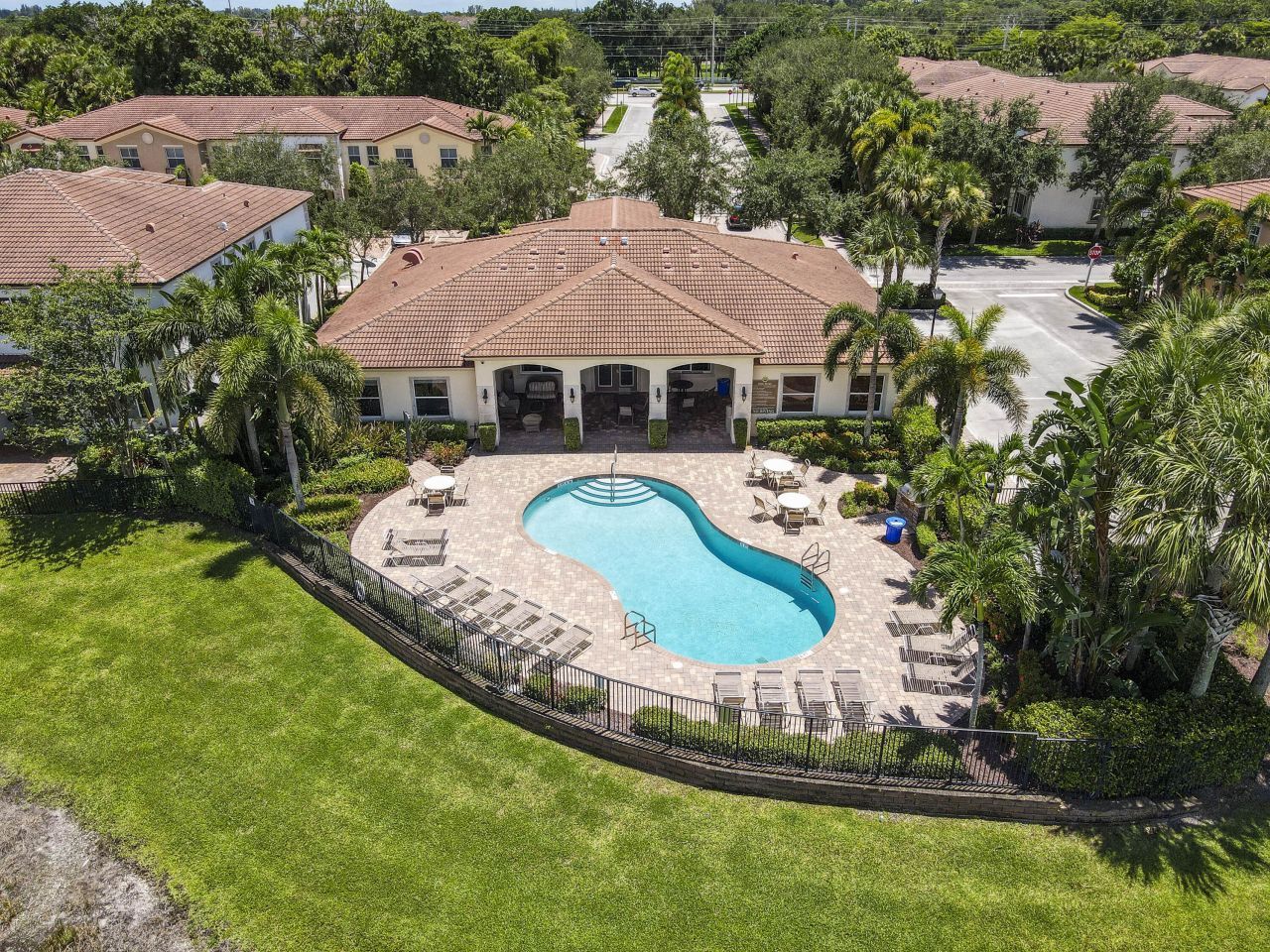 2041 Foxtail View Court, West Palm Beach, FL 33411 Photo