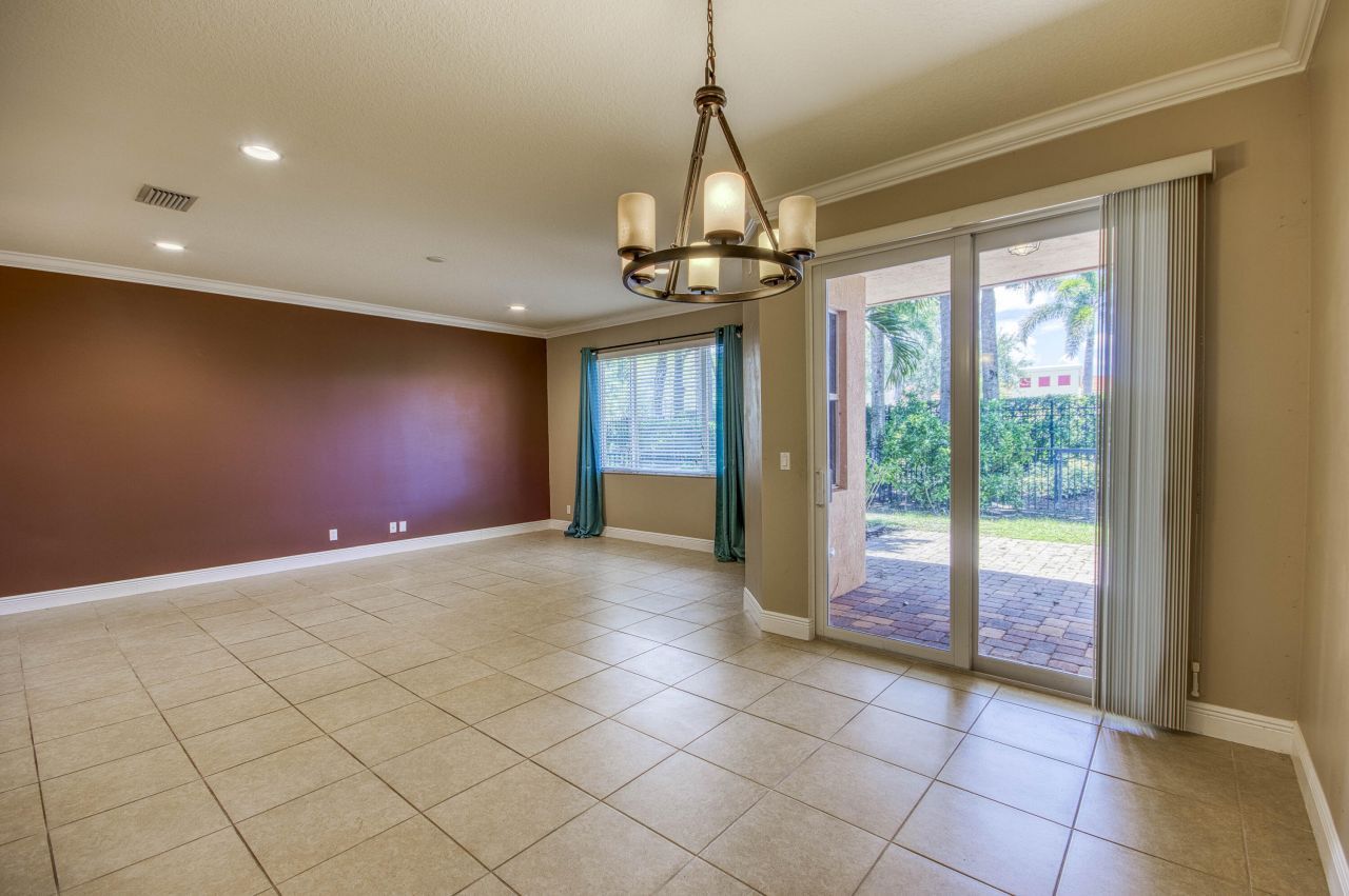 2041 Foxtail View Court, West Palm Beach, FL 33411 Photo