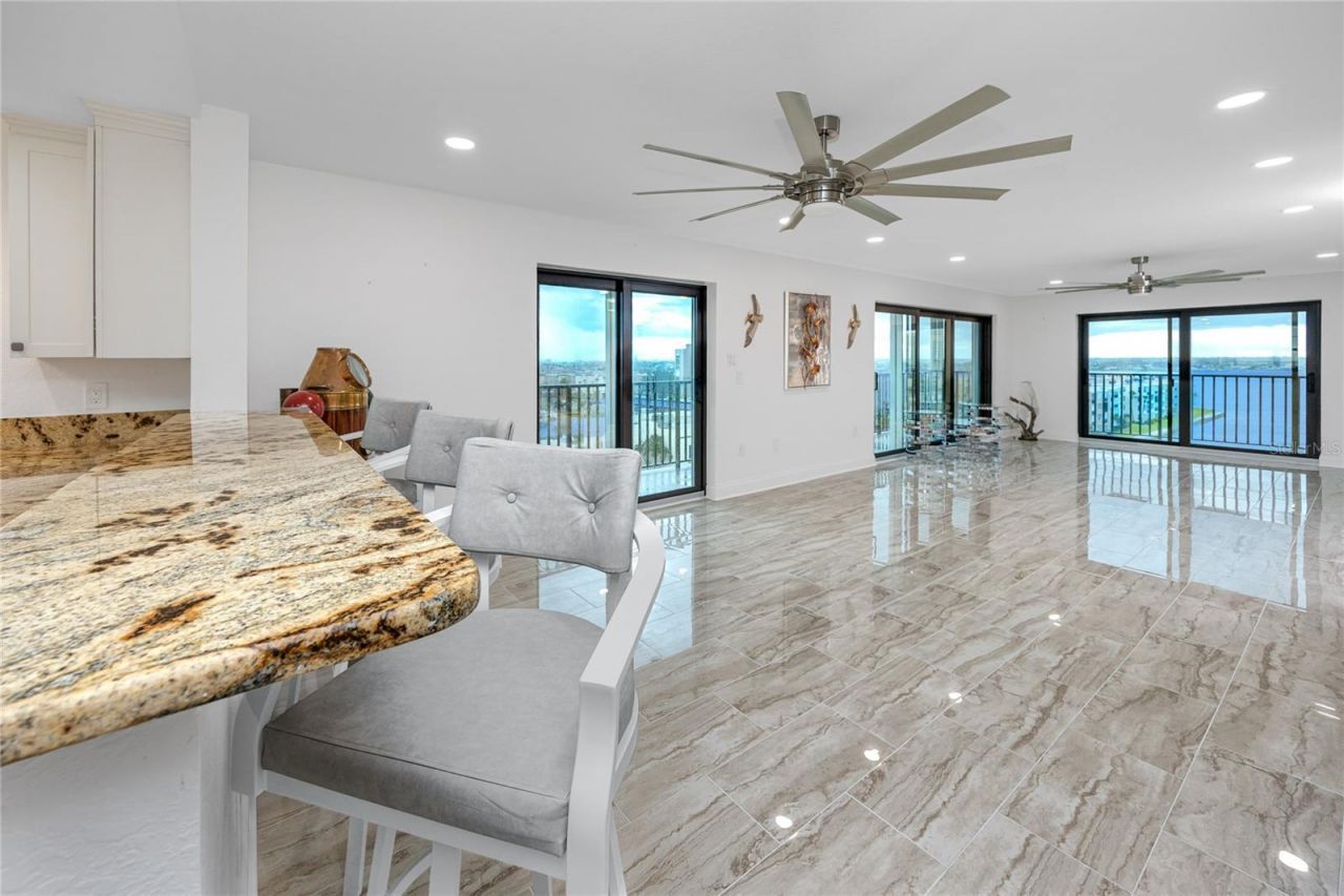7300 Sun Island Drive S, Unit 706, South Pasadena, FL 33707 Photo