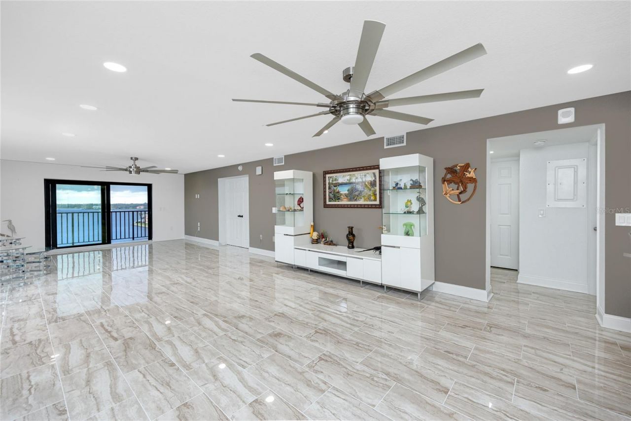 7300 Sun Island Drive S, Unit 706, South Pasadena, FL 33707 Photo