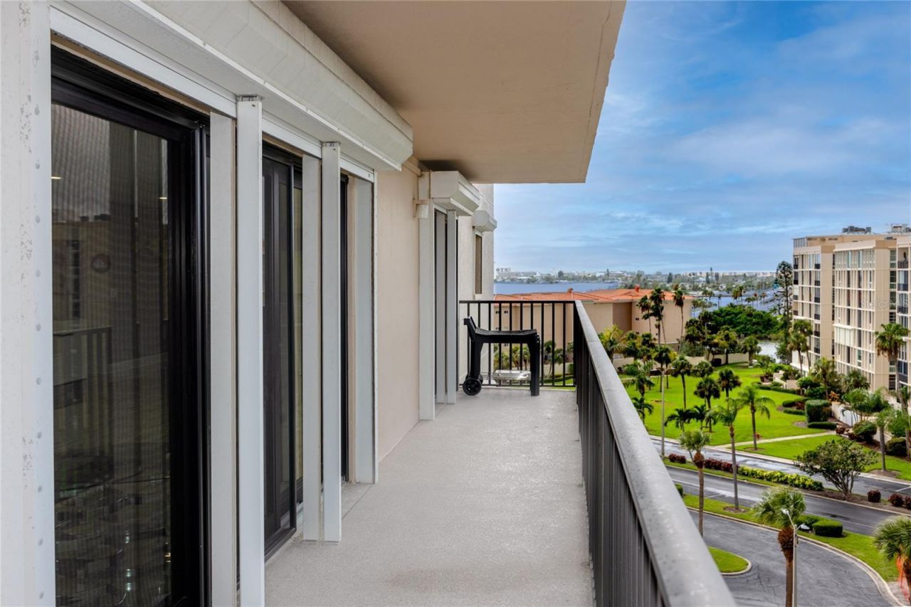 7300 Sun Island Drive S, Unit 706, South Pasadena, FL 33707 Photo