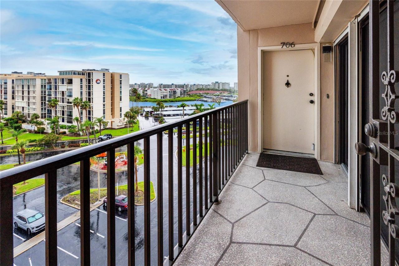 7300 Sun Island Drive S, Unit 706, South Pasadena, FL 33707 Photo