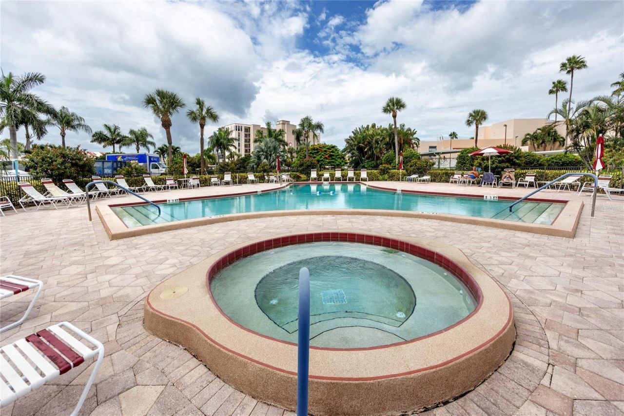 7300 Sun Island Drive S, Unit 706, South Pasadena, FL 33707 Photo