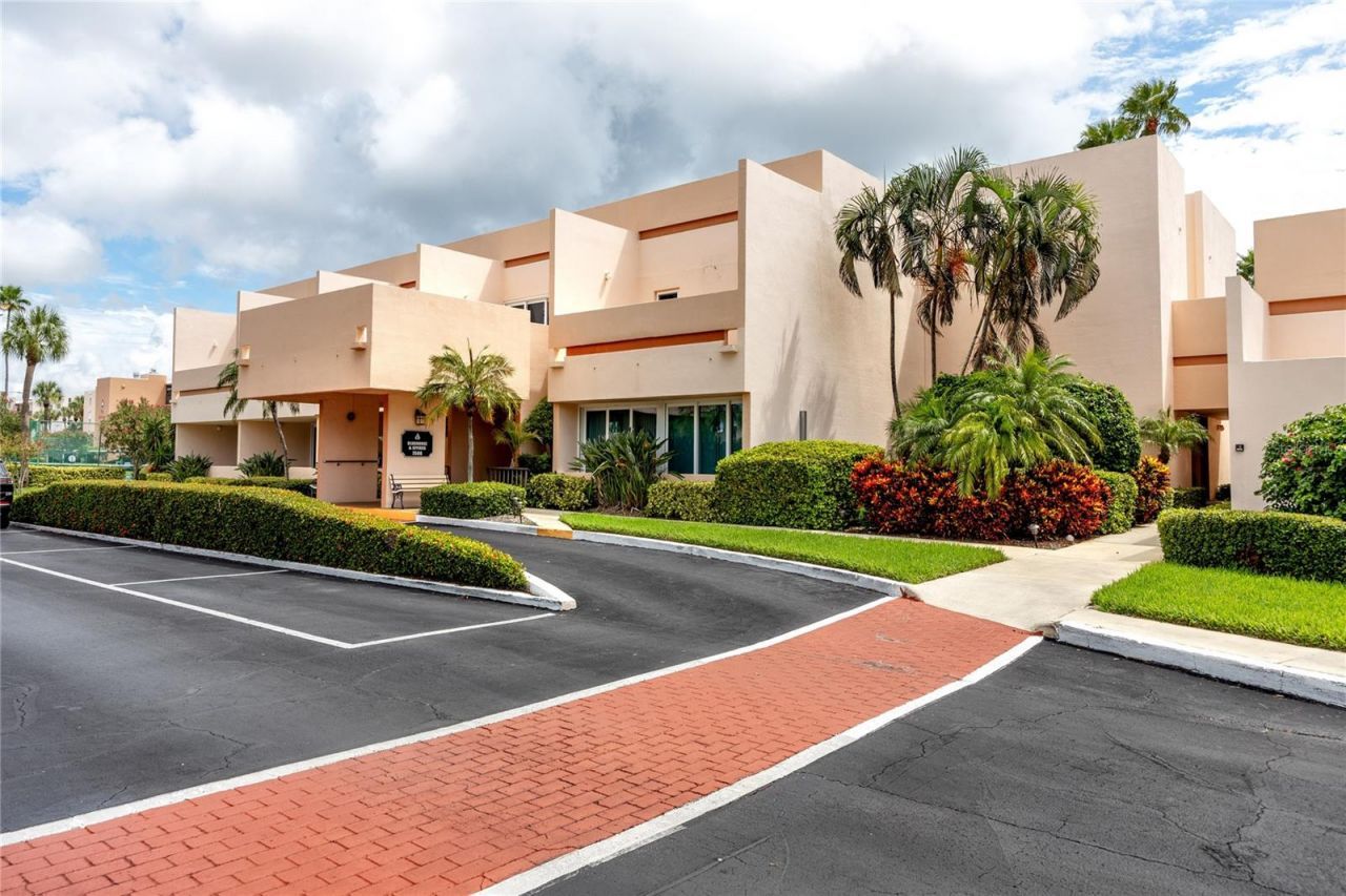 7300 Sun Island Drive S, Unit 706, South Pasadena, FL 33707 Photo