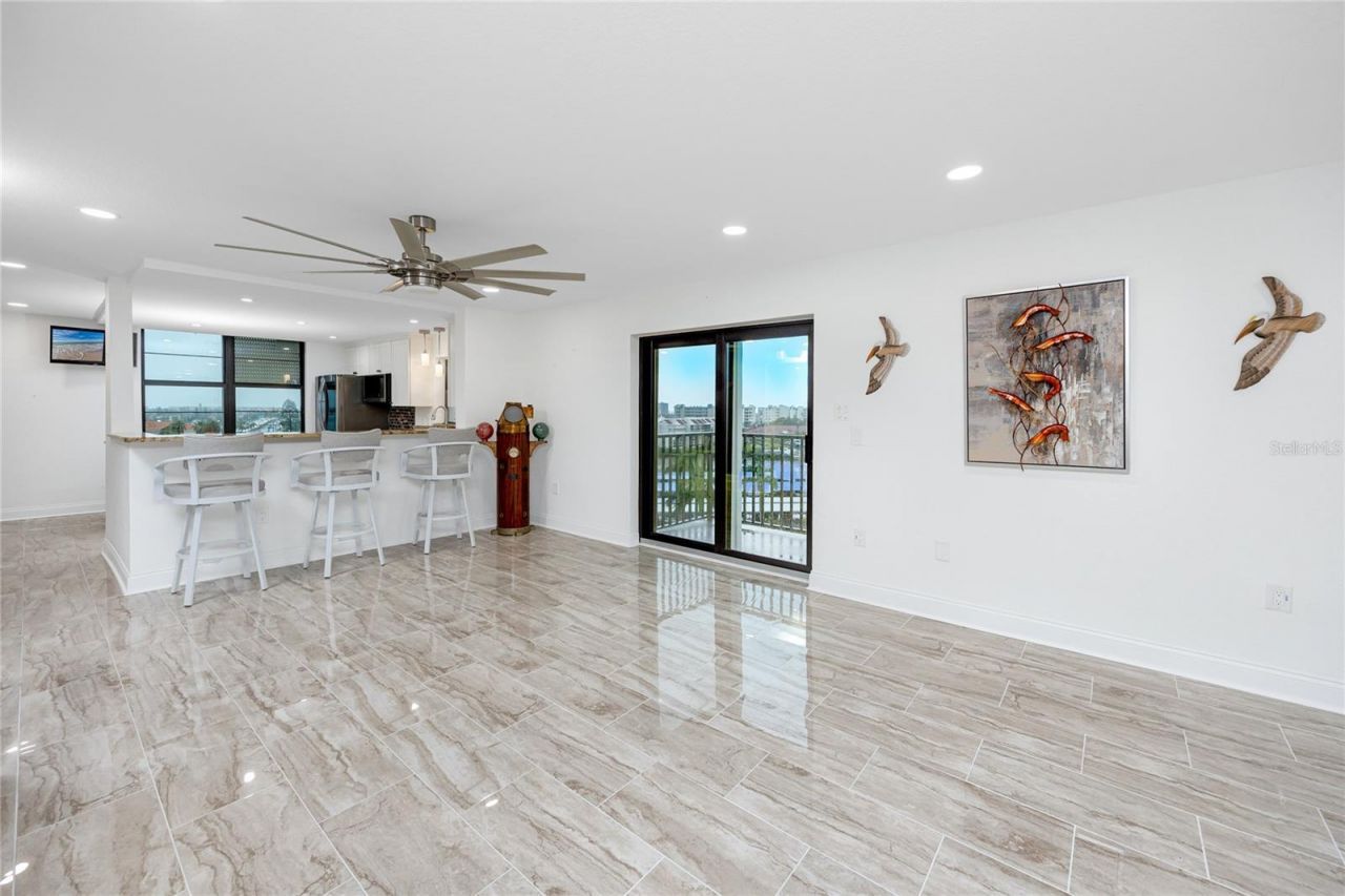 7300 Sun Island Drive S, Unit 706, South Pasadena, FL 33707 Photo
