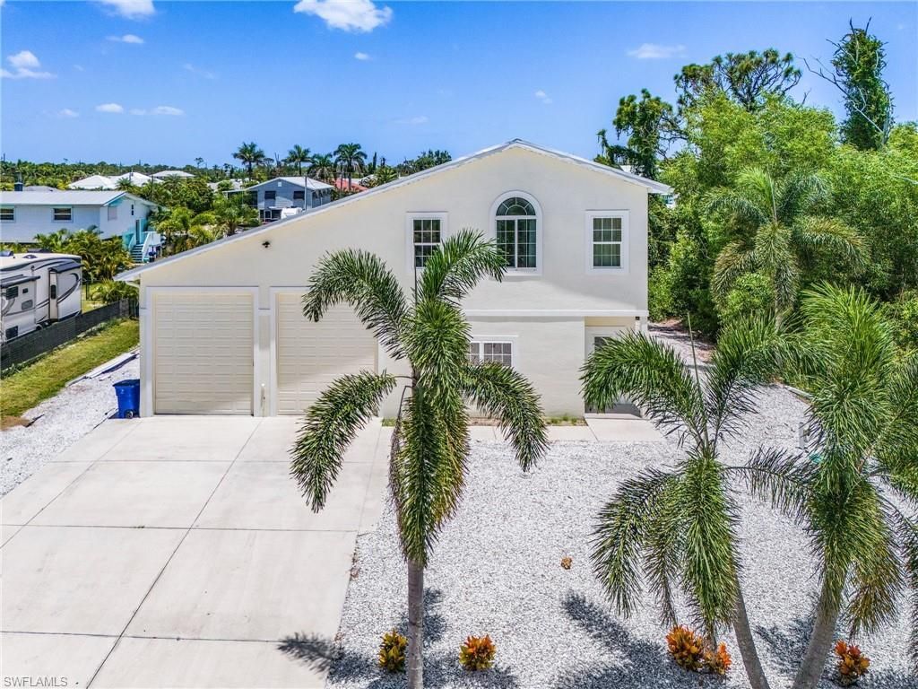 3810 Myers Ln, Saint James City, FL 33956 Photo