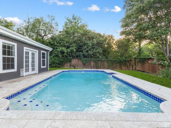 929 Morningside, Terrell Hills, TX 78209
