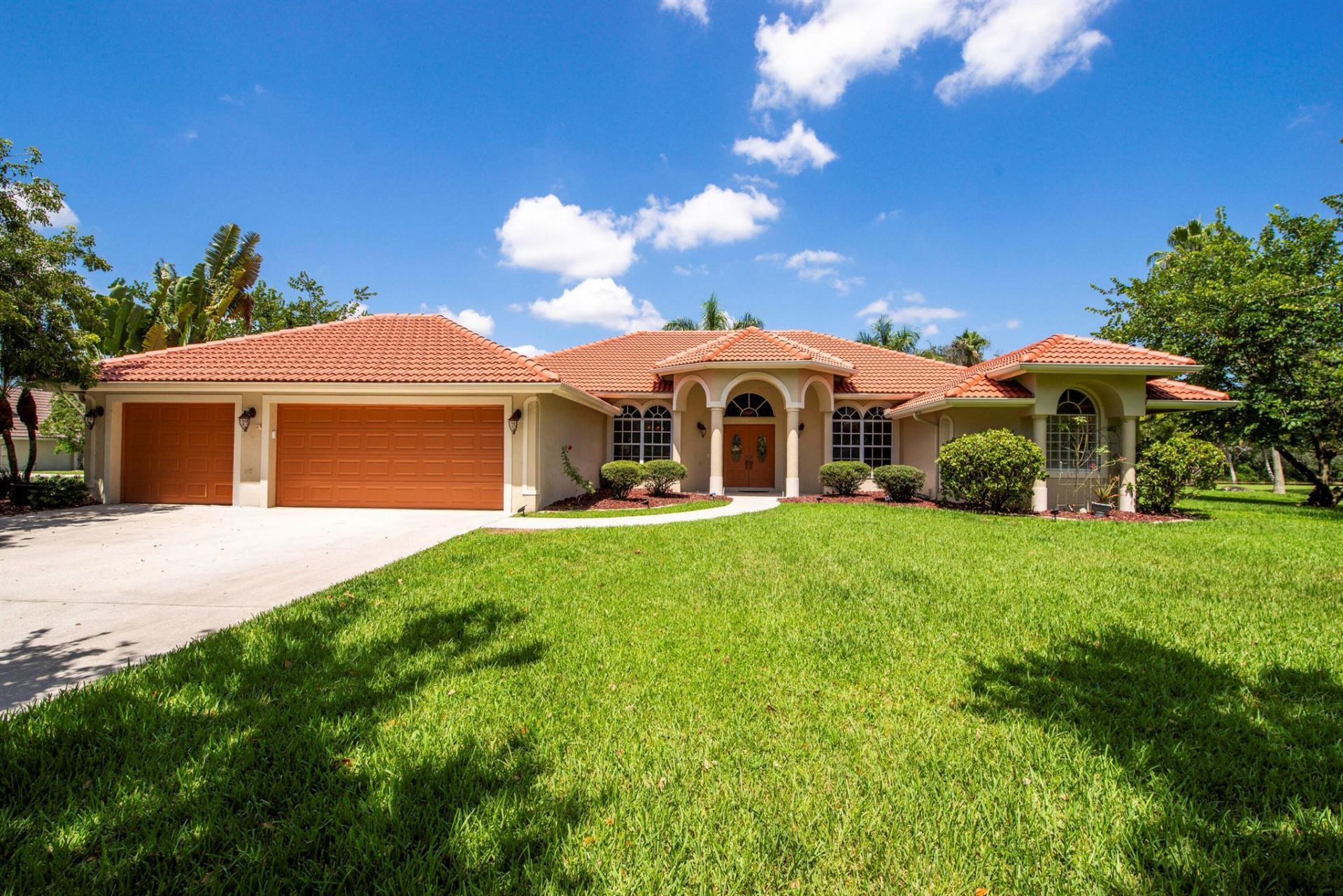 5681 Lago Del Sol Drive, Lake Worth, FL 33449 Photo