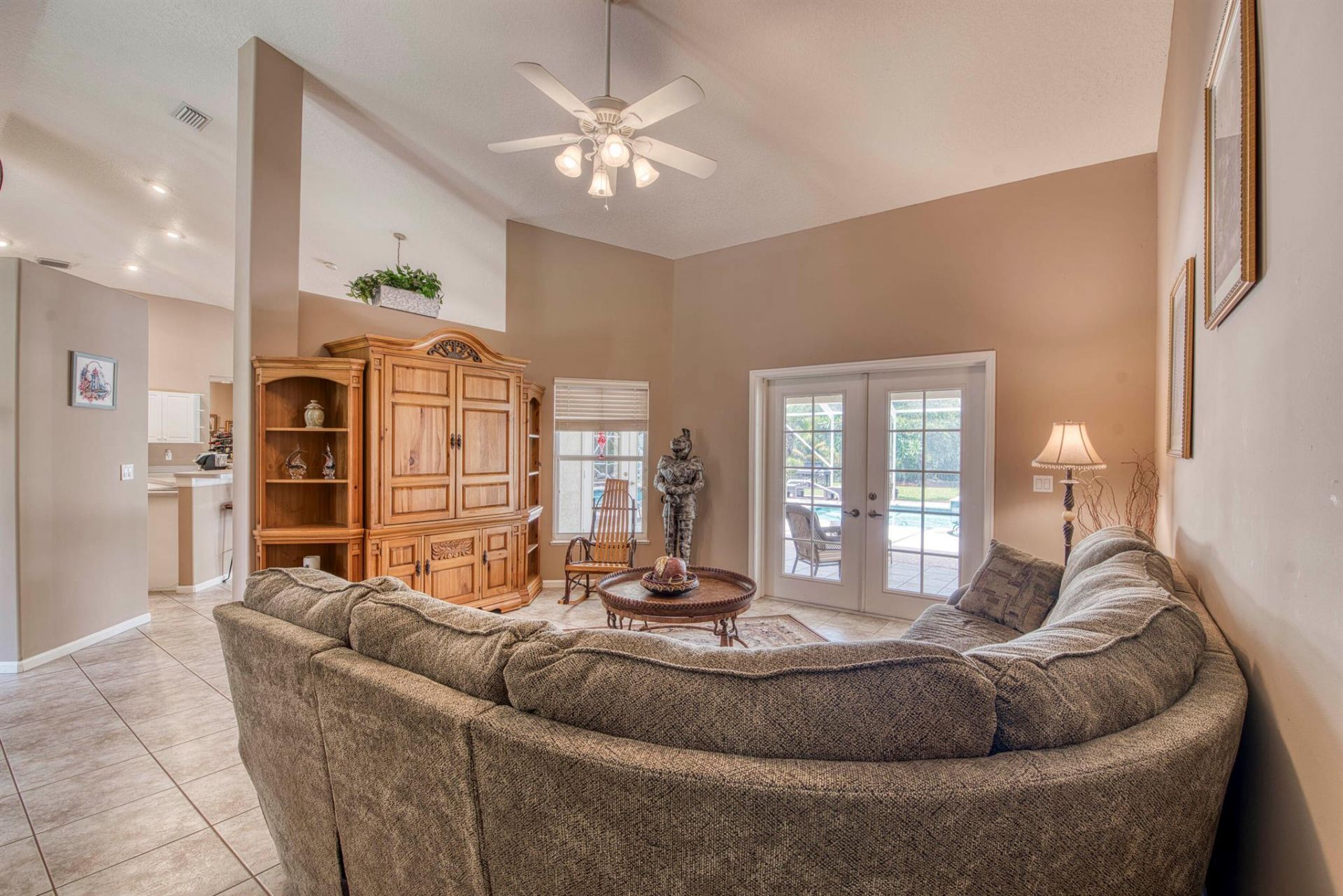 5681 Lago Del Sol Drive, Lake Worth, FL 33449 Photo