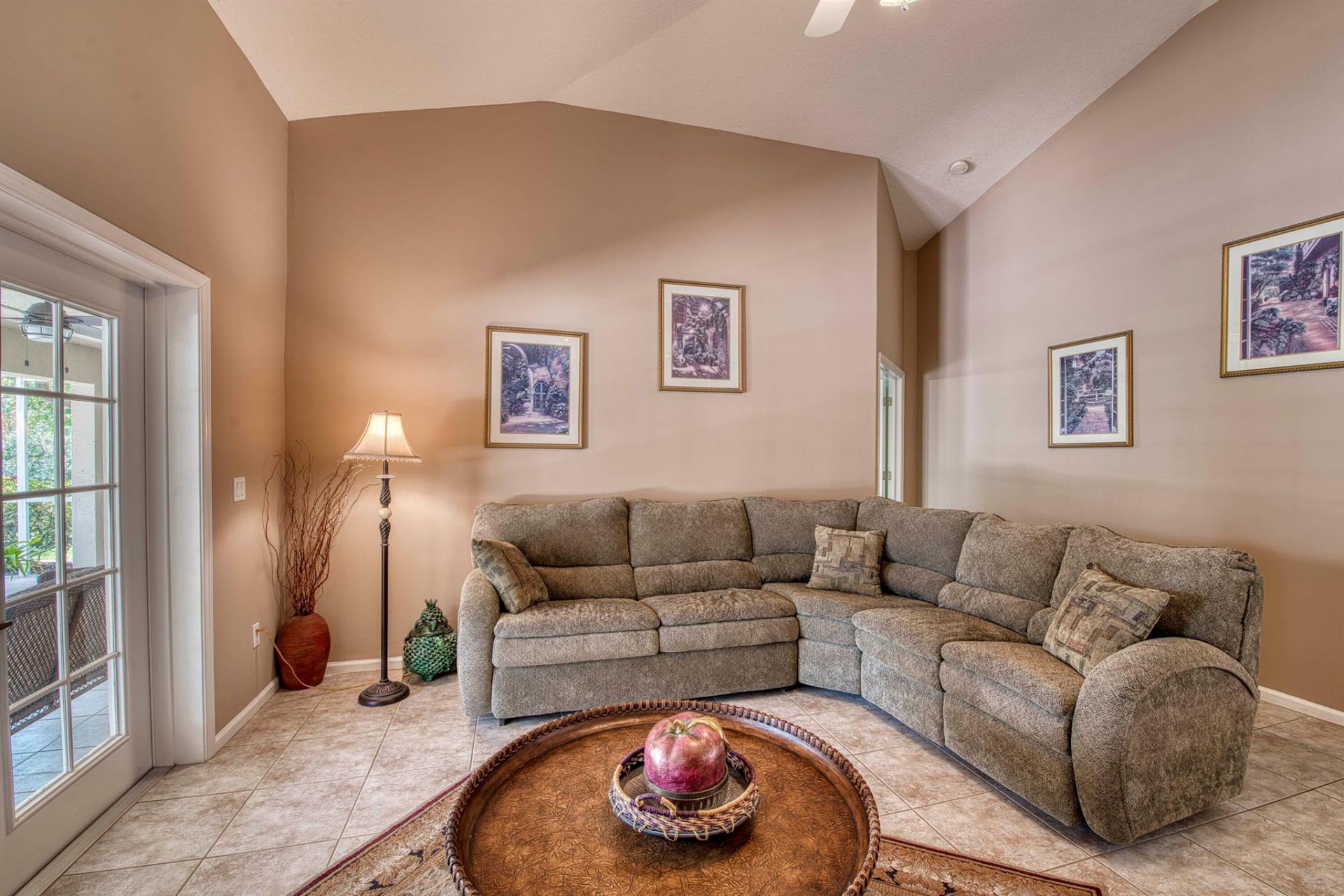 5681 Lago Del Sol Drive, Lake Worth, FL 33449 Photo