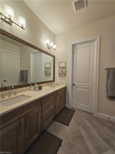 9007 Saint Lucia Dr, Naples, FL 34114 Photo