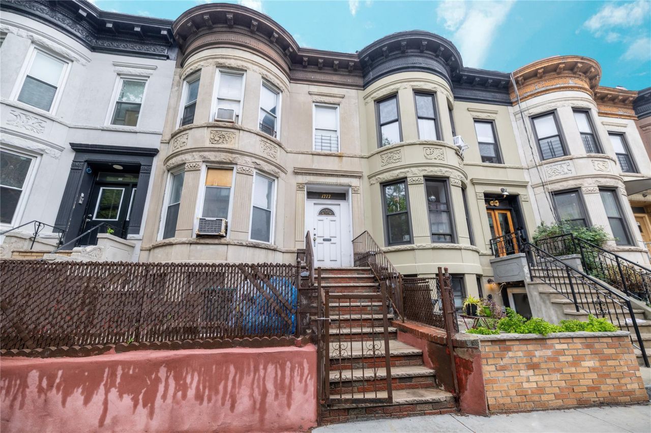 1777 Union Street, Brooklyn, NY 11213 Main Photo