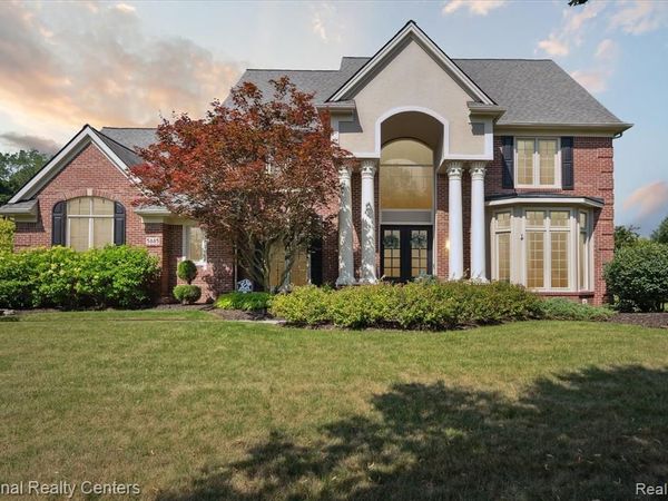 5885 Fairborn, CANTON, MI 48187