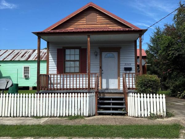 23515 Clay St, Plaquemine, LA 70764