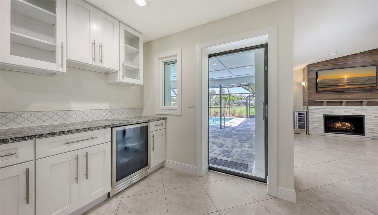 4830 Greywood Lane, Sarasota, FL 34235 Photo