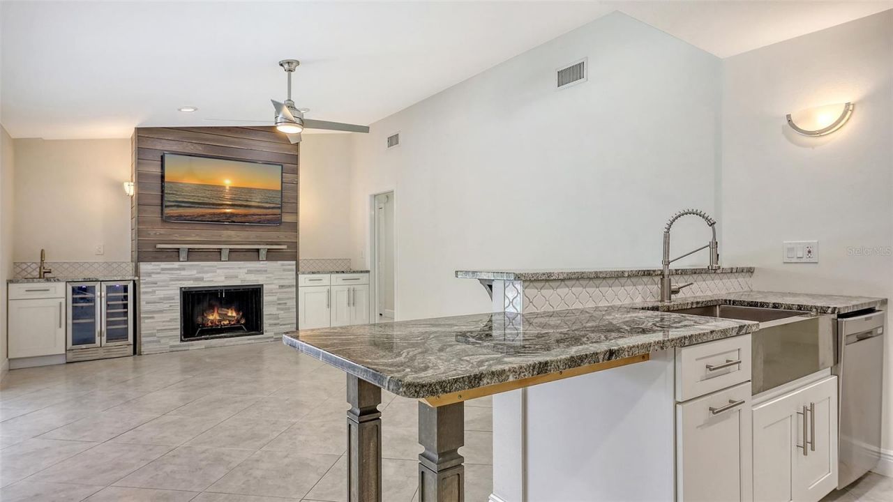 4830 Greywood Lane, Sarasota, FL 34235 Photo