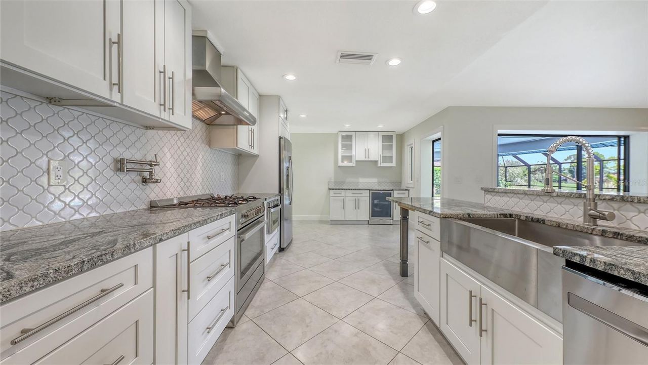 4830 Greywood Lane, Sarasota, FL 34235 Photo