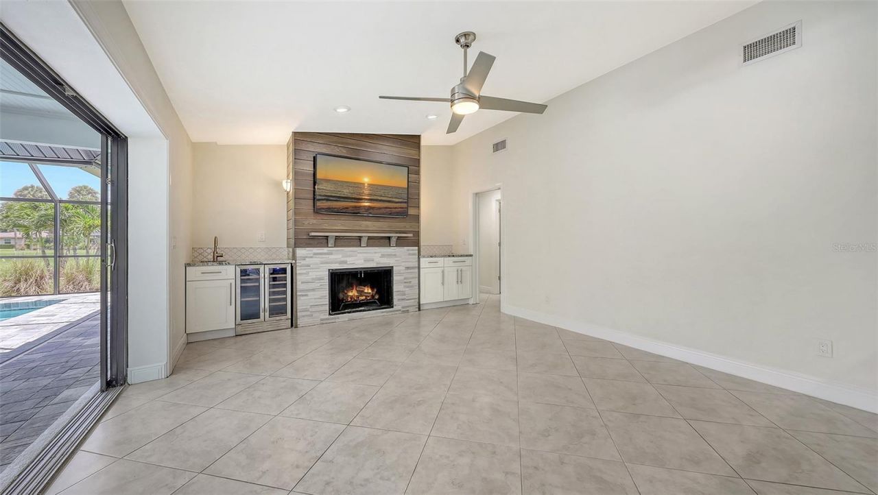 4830 Greywood Lane, Sarasota, FL 34235 Photo