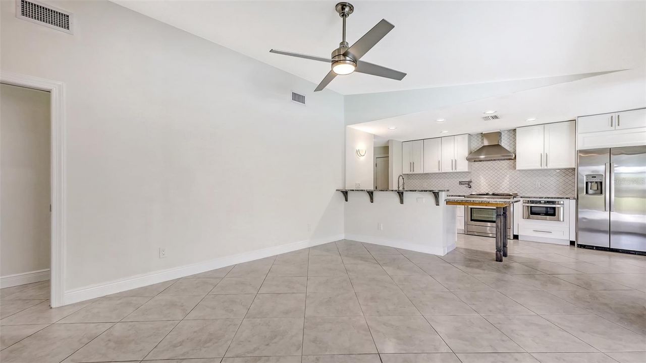 4830 Greywood Lane, Sarasota, FL 34235 Photo