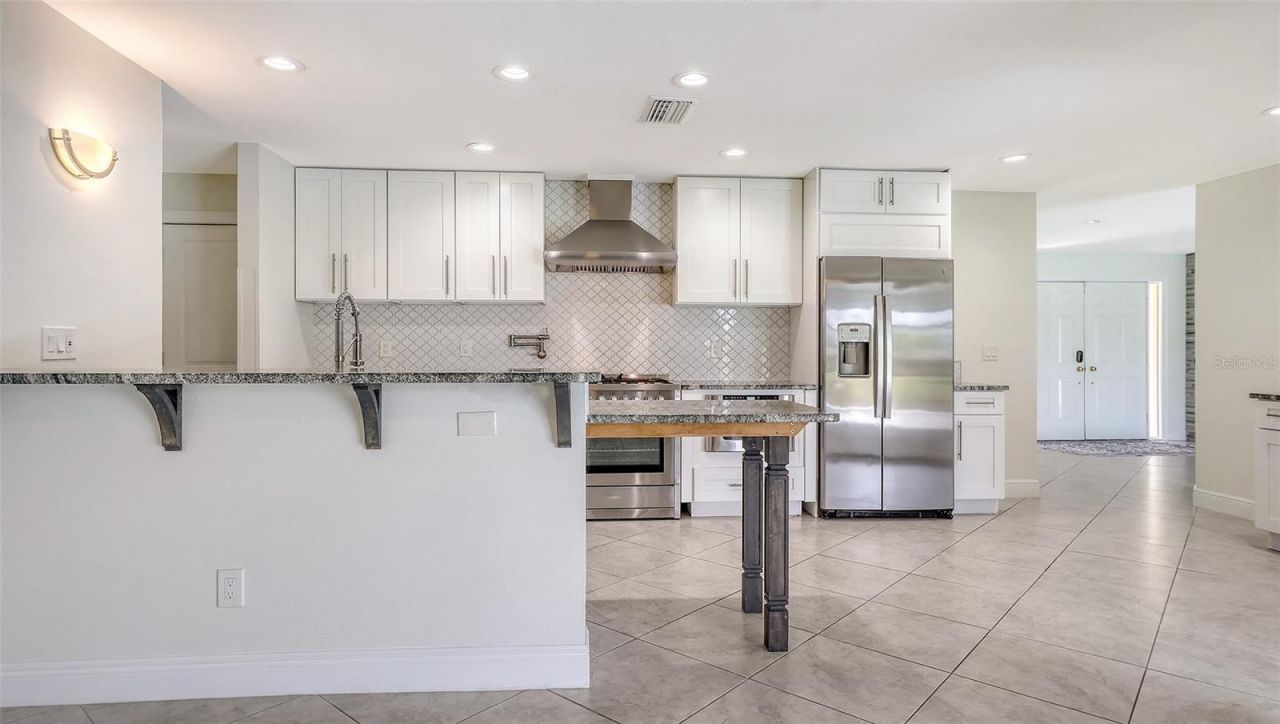 4830 Greywood Lane, Sarasota, FL 34235 Photo