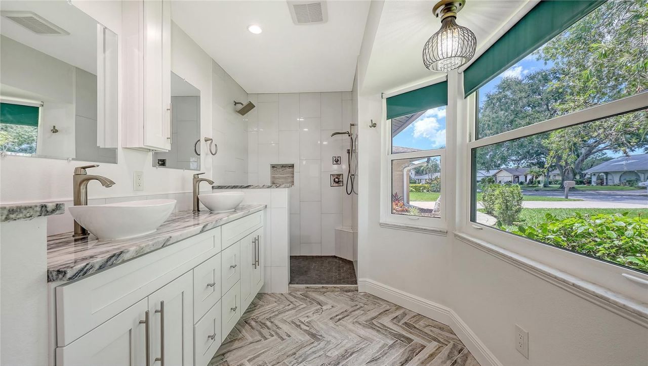 4830 Greywood Lane, Sarasota, FL 34235 Photo