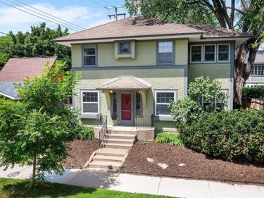 1458 W 33rd Street, Minneapolis, MN 55408