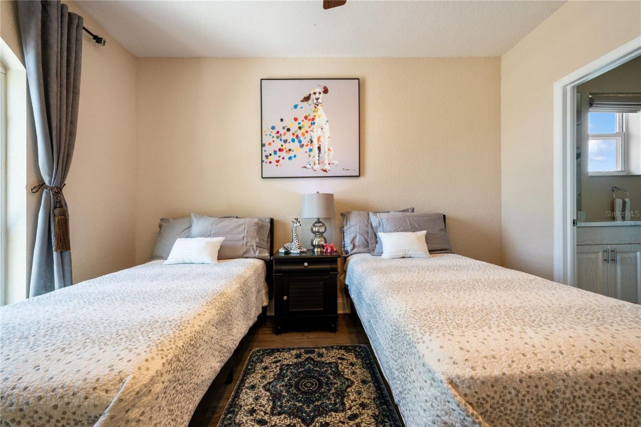 1661 Sea Breeze Drive, Tarpon Springs, FL 34689 Photo