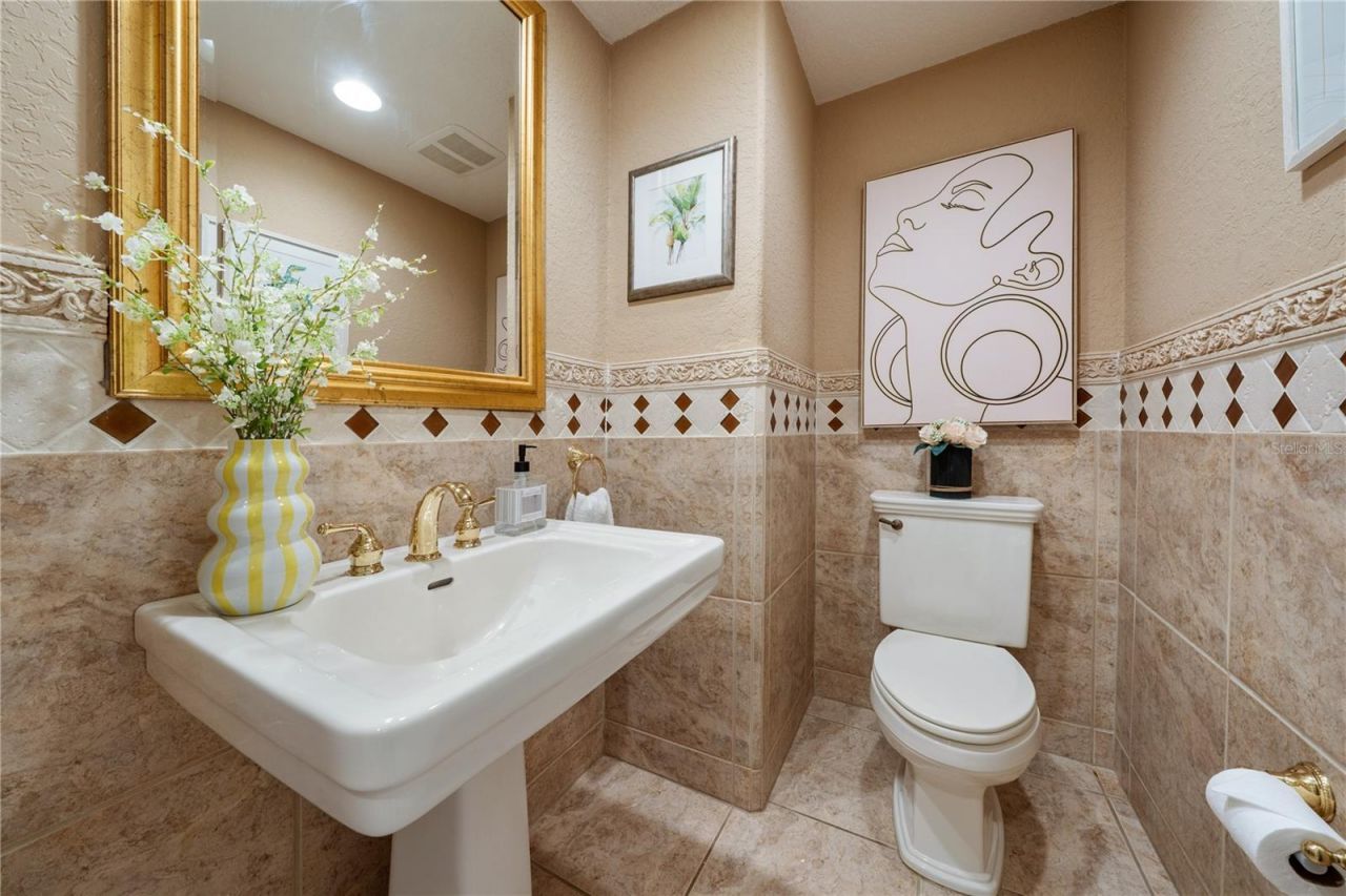 1661 Sea Breeze Drive, Tarpon Springs, FL 34689 Photo