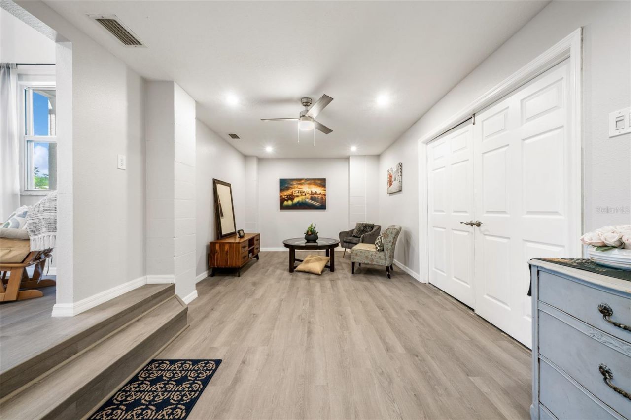 1661 Sea Breeze Drive, Tarpon Springs, FL 34689 Photo