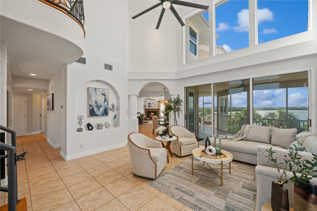 1661 Sea Breeze Drive, Tarpon Springs, FL 34689 Photo