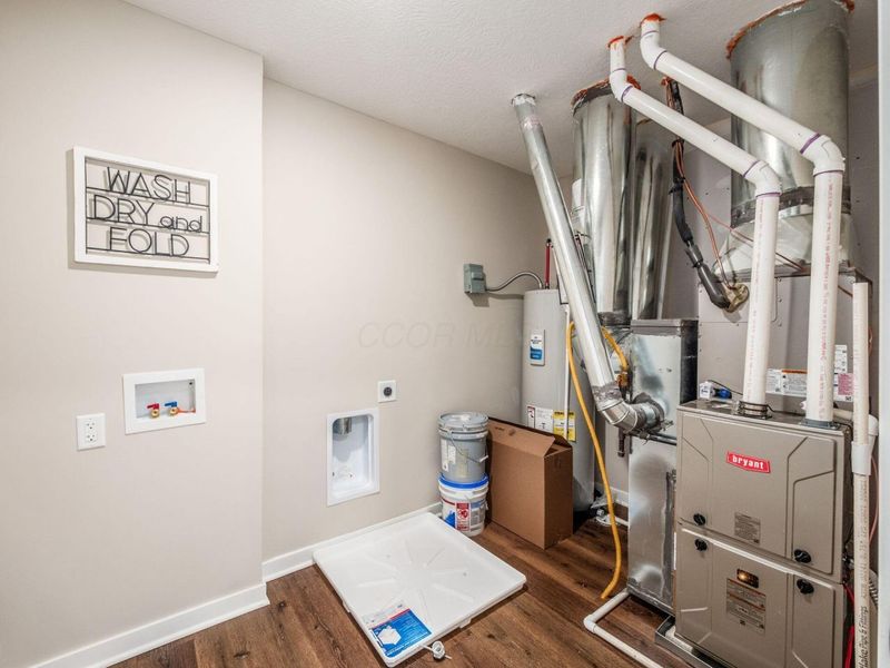 429 Postle Boulevard, Columbus, OH 43228 Photo 26