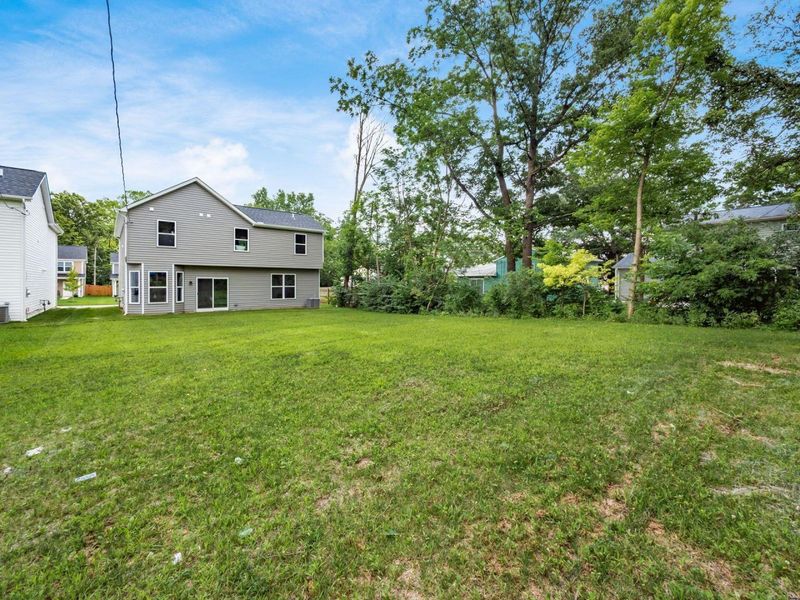 429 Postle Boulevard, Columbus, OH 43228 Photo 27