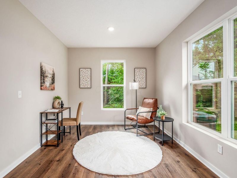 429 Postle Boulevard, Columbus, OH 43228 Photo 4