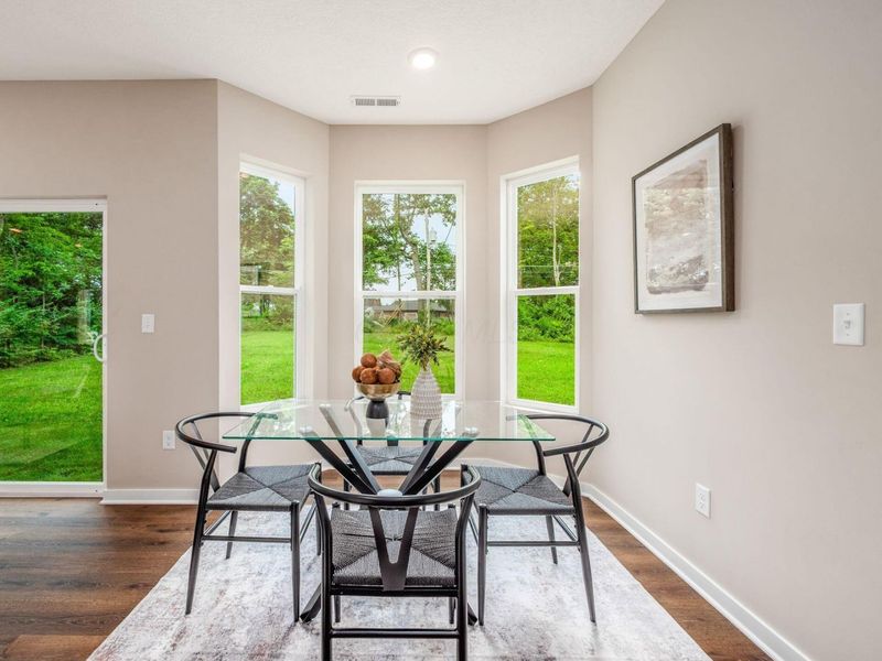 429 Postle Boulevard, Columbus, OH 43228 Photo 9