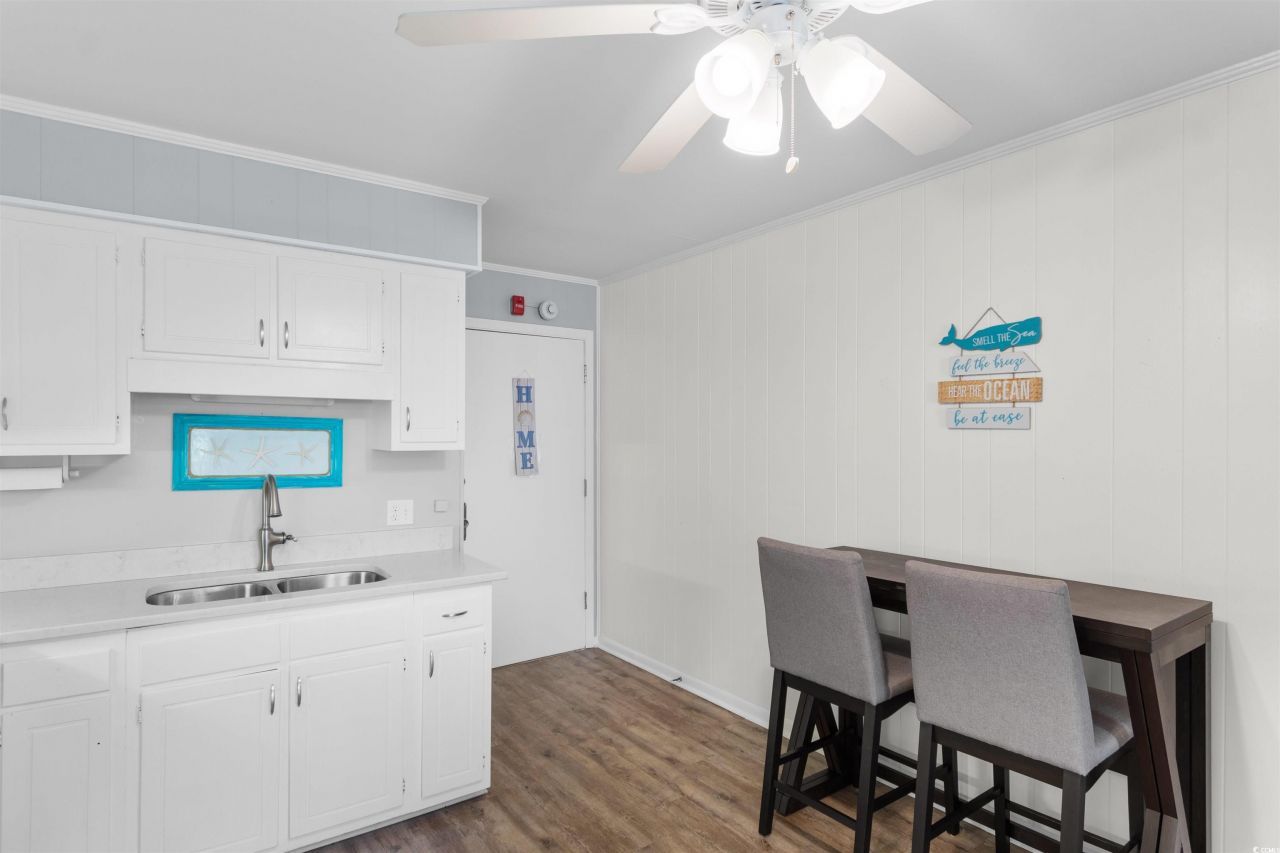 401 N Hillside Dr. Photo 6