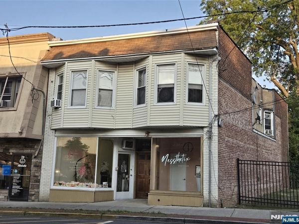 232 Stuyvesant Avenue, LYNDHURST, NJ 07071