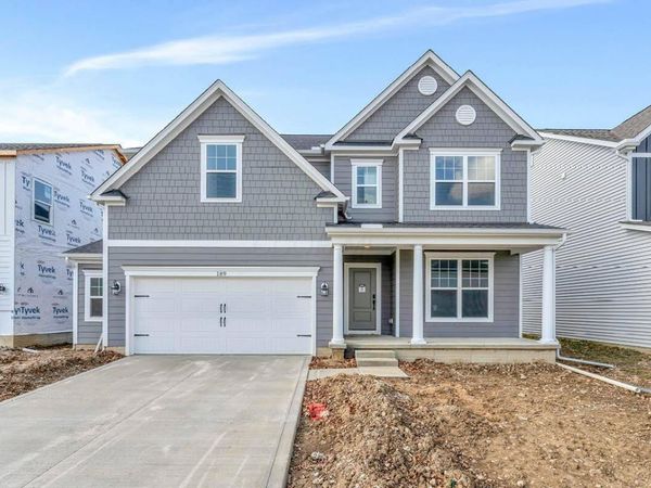 189 Mahogany Drive, Lewis Center, OH 43035