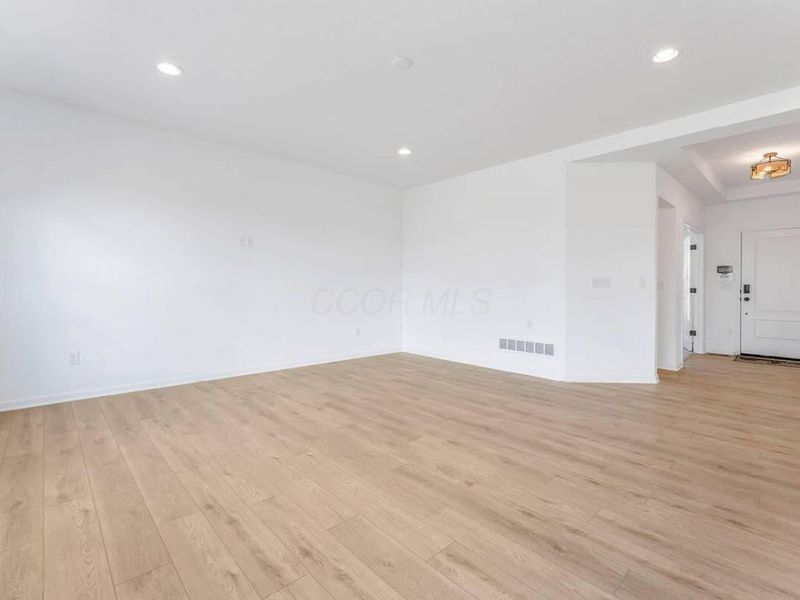 189 Mahogany Drive, Lewis Center, OH 43035 Photo 6