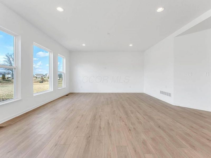 189 Mahogany Drive, Lewis Center, OH 43035 Photo 8