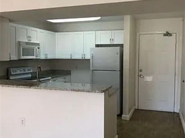 8304 Key Royal CIR, Unit 1712, NAPLES, FL 34119