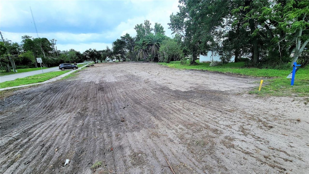 207 E Lancaster Road, Orlando, FL 32809 Photo