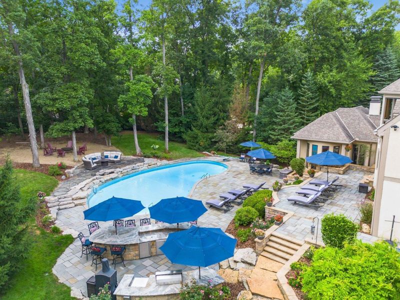 7637 Bridlespur Lane, Delaware, OH 43015 Photo 3