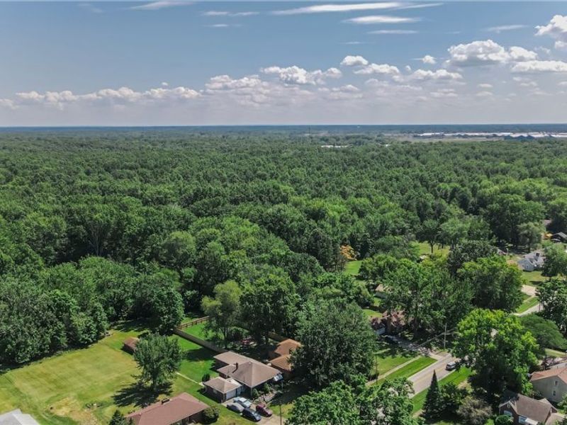 Root Road, Lorain, OH 44052 Photo 9