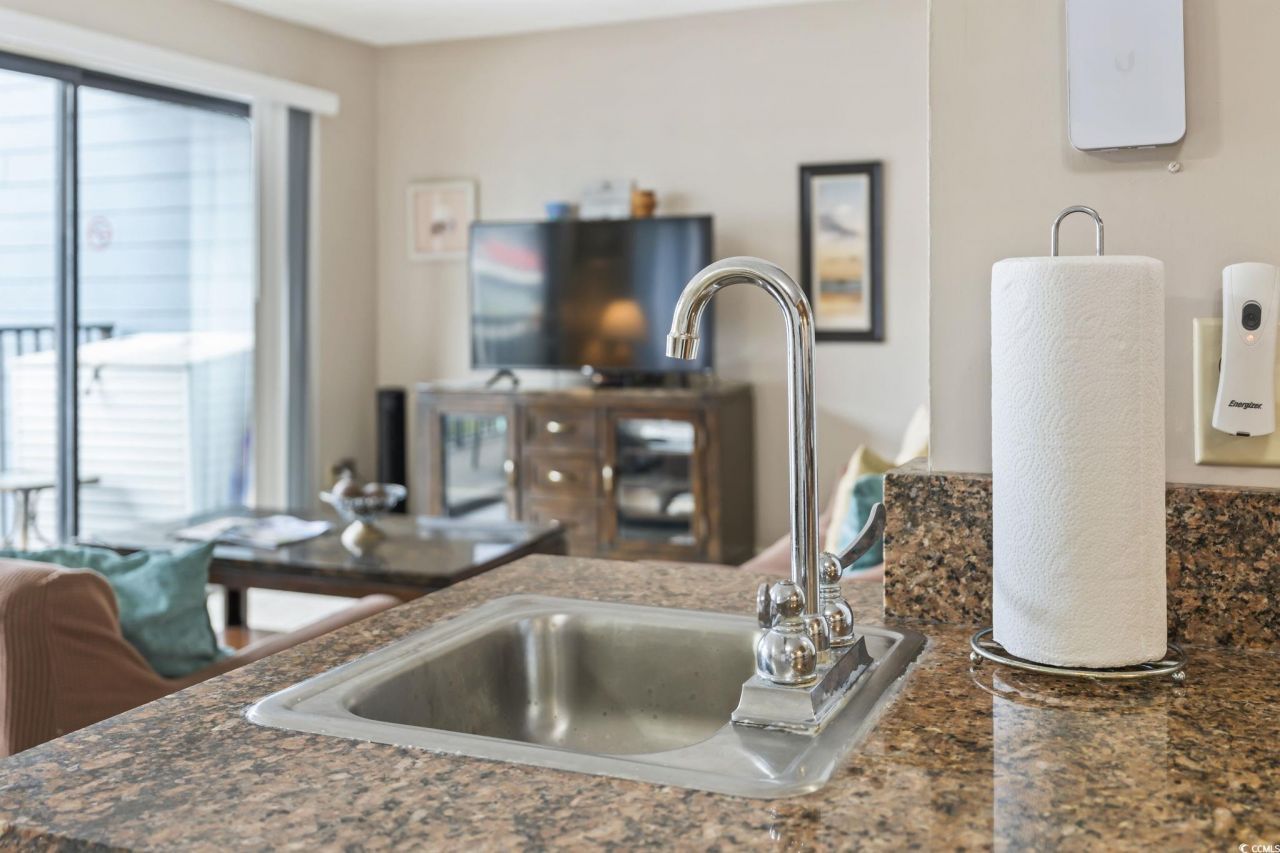 5905 S Kings Hwy. Photo 21