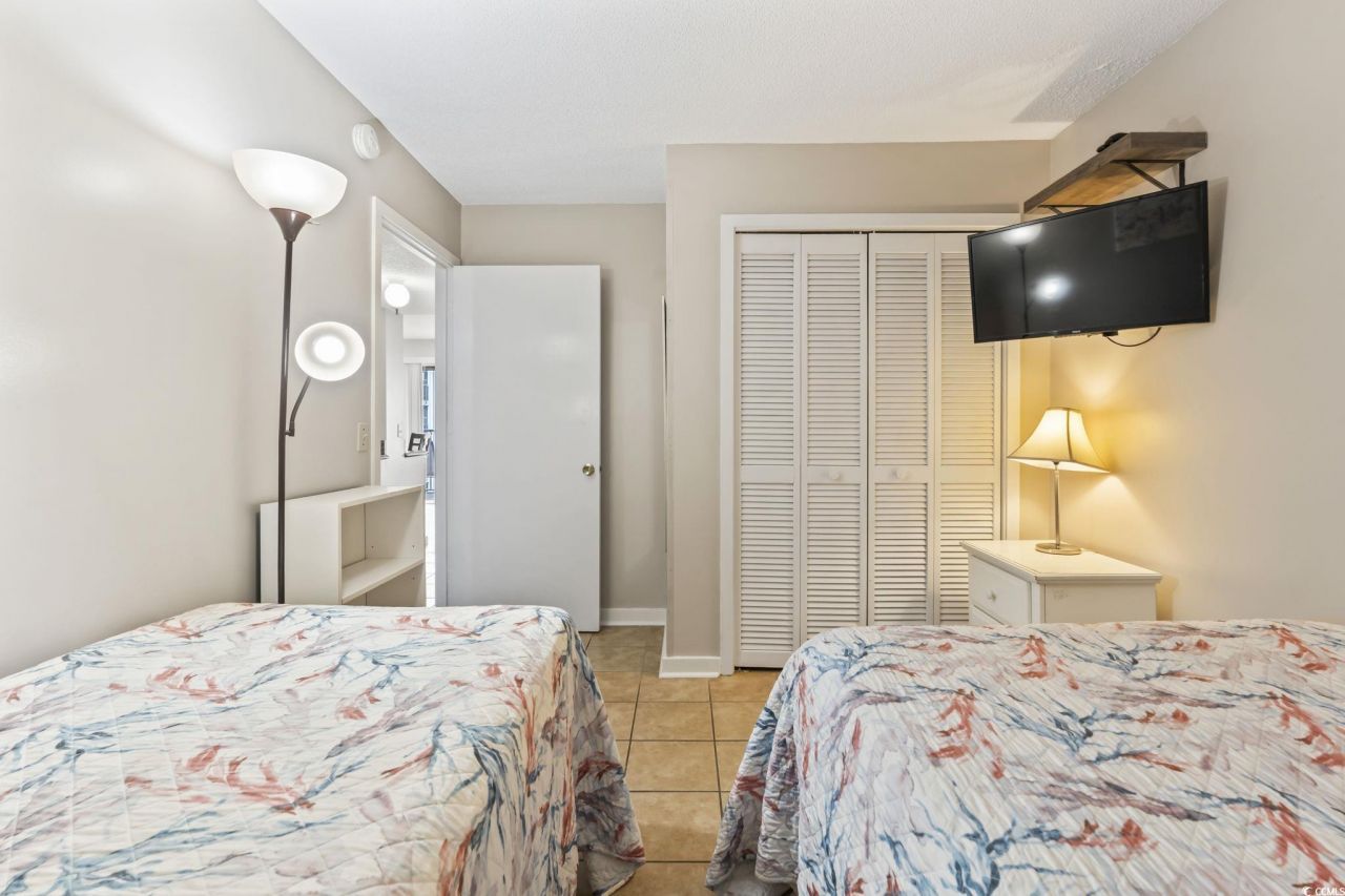 5905 S Kings Hwy. Photo 9