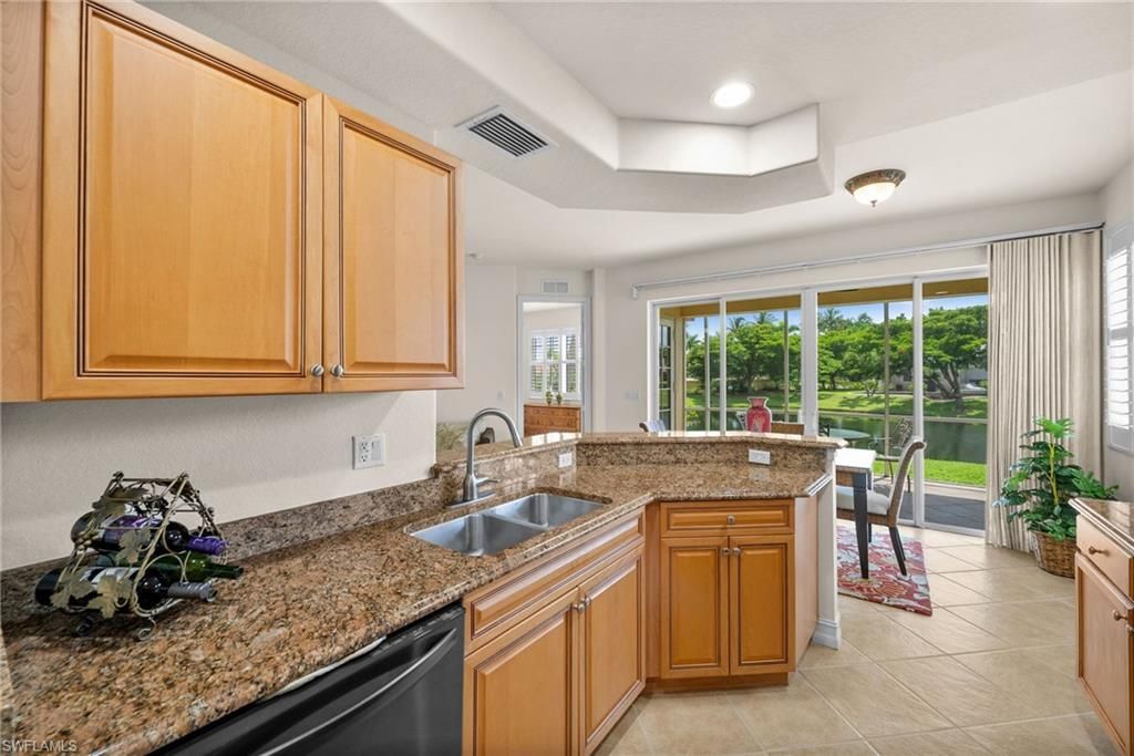 5626 Cape Harbour Dr, Unit 102, Cape Coral, FL 33914 Photo