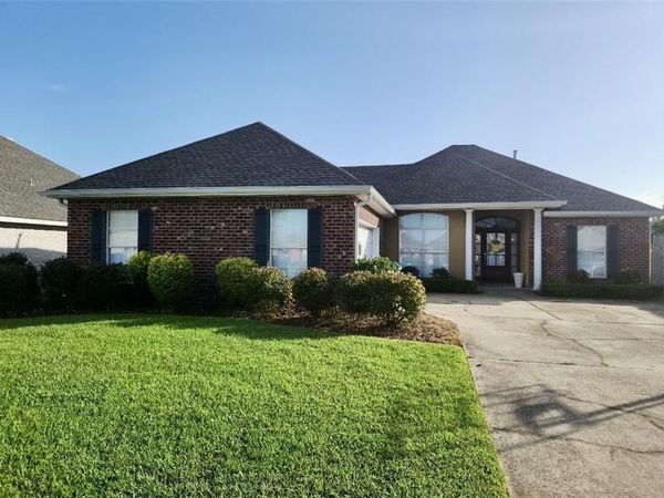 106 JENNY Court, Montz, LA 70068