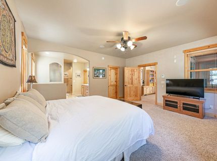 14070 Alder Creek Road, Truckee, CA 96161 Photo