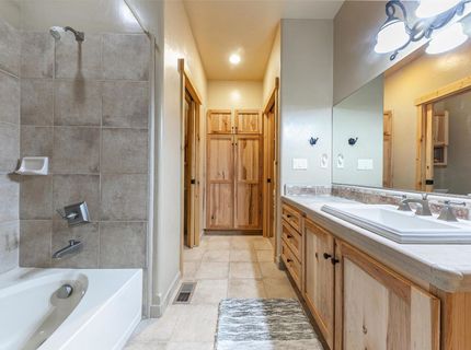 14070 Alder Creek Road, Truckee, CA 96161 Photo