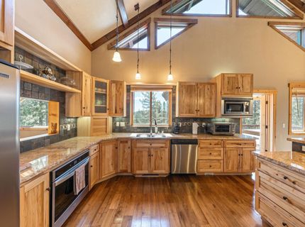 14070 Alder Creek Road, Truckee, CA 96161 Photo